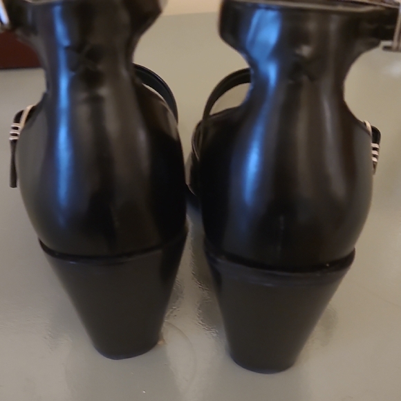 rag & bone Black Double-Ankle Strap Pointed Pumps - Picture 6 of 9